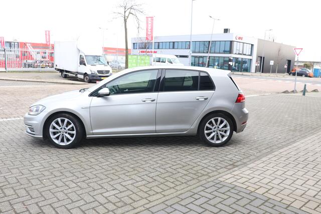 Volkswagen GOLF 1.5 TSI Highline Automaat Virtual Cockpit
