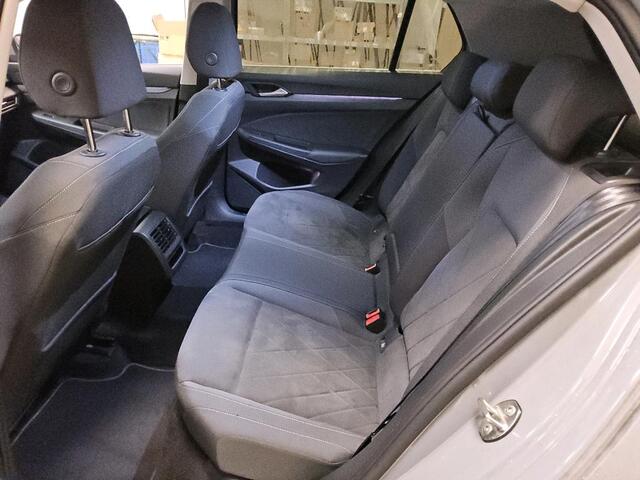 Volkswagen GOLF 1.4 TSI eHybrid 204pk PHEV Style / Memory / 18 inch / Travel Assist / Wordt Verwacht