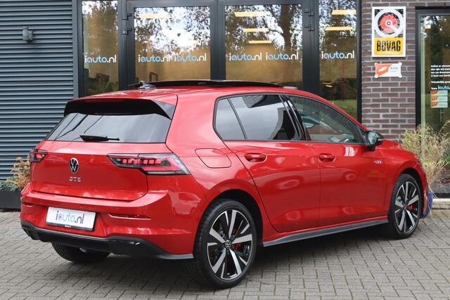 Volkswagen GOLF 1.5 eHybrid 272pk GTE Black Style Pano/Leder/IQ.Light/360/Head-up/DCC/Keyless/Elek. stoel+mem/Dodehoek