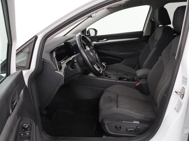 Volkswagen GOLF Variant 1.0 TSI Life Business | Memory | Stoel & stuurverwarming | Adaptive Cruise | Camera | Carplay | Navigatie | Sfeerverlichting