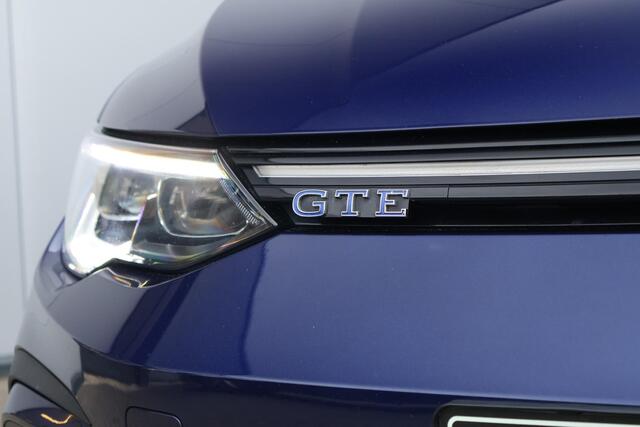 Volkswagen GOLF 1.4 eHybrid GTE / Pano / Sfeerverlichting