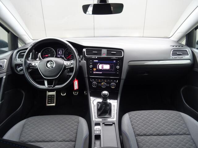 Volkswagen GOLF 1.0 TSI JOIN * NAVIGATIE * STOELVERWARMING !!