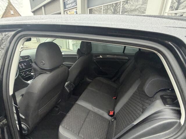 Volkswagen GOLF 1.5 TSI Highline Business R ACT PANO DigiDash R Line Stage 1+