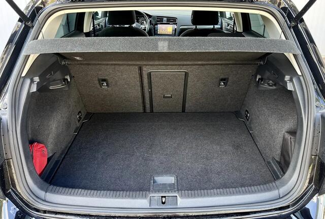 Volkswagen GOLF 1.5 TSI Highline Business R ACT PANO DigiDash R Line Stage 1+