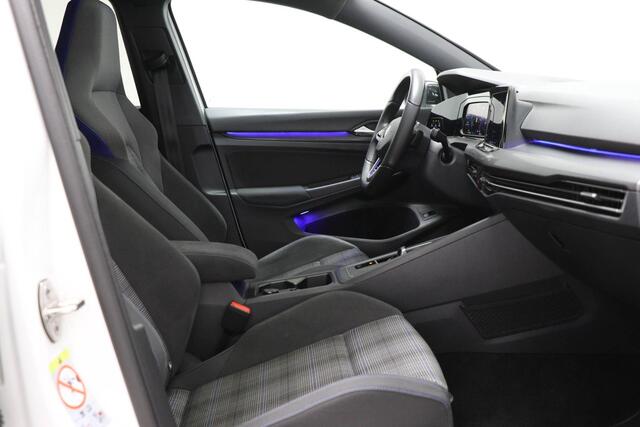 Volkswagen GOLF 1.4 eHybrid GTE | CUSTOM UITLAAT | WINTER / ASSISTENTIE- PACK | PANORAMADAK | TREKHAAK | 18"