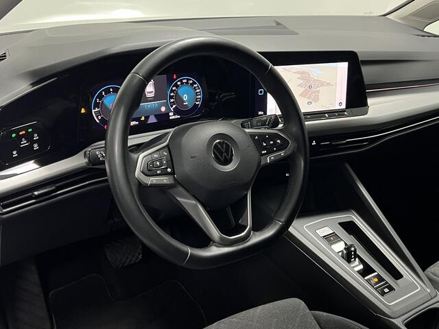 Volkswagen GOLF Variant 1.0 eTSI Life | NAVI | TREKHAAK | ACC |