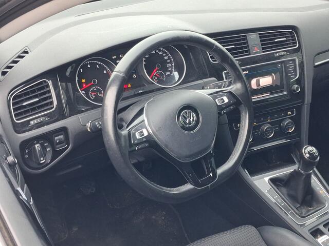 Volkswagen GOLF Variant 1.2 TSI Connected Series | Nieuw Binnen! | Camera | Stoelverwarming | Half leder