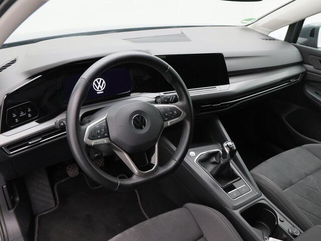 Volkswagen GOLF 1.5 TSi 130 Pk Style | Camera | Adaptive Cruise | Navigatie | CarPlay | Full LED | 17 Inch | 117.820 Km !!