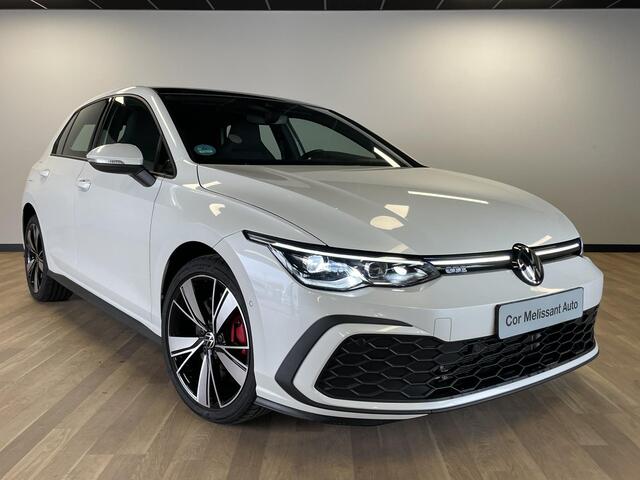 Volkswagen GOLF 1.4 eHybrid 245pk PANO/KEYLESS/DCC/CAMERA