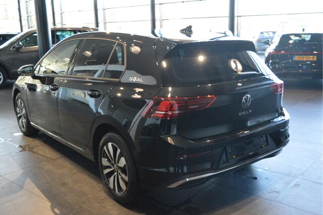 Volkswagen GOLF 1.5 TSI Goal carplay clima cruise led pdc trekhaak !!