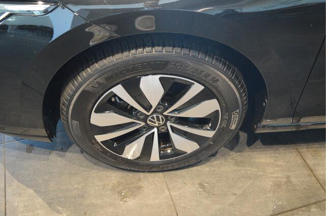 Volkswagen GOLF 1.5 TSI Goal carplay clima cruise led pdc trekhaak !!