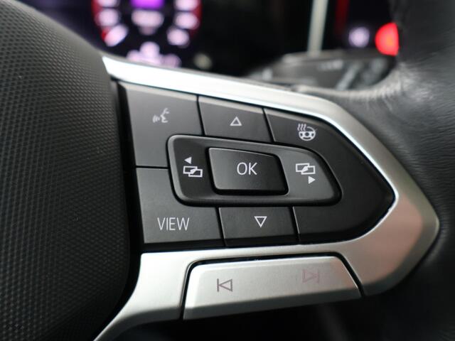 Volkswagen GOLF 1.5 eHybrid Life Edition | 204 PK | SoH100% | Automaat | Panoramadak | Adaptive cruise control | Achteruitrij camera |