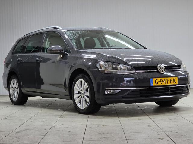 Volkswagen GOLF Variant 1.0 TSI Comfortline Business/ Trekhaak/ Camera/ 16'' LMV/ Apple + Android/ DAB+/ Navi/ Massage-Stoel/ Adaptive Cruise/ PDC V+A/ Stoelverw./ DAB+/ Navi/ Bluetooth/ Multi. LEDER. Stuur/ Mistl./ Dakrails.