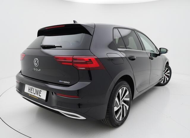 Volkswagen GOLF 1.4 eHybrid 204PK DSG STYLE CAMERA/NAVI/IQ-LIGHT