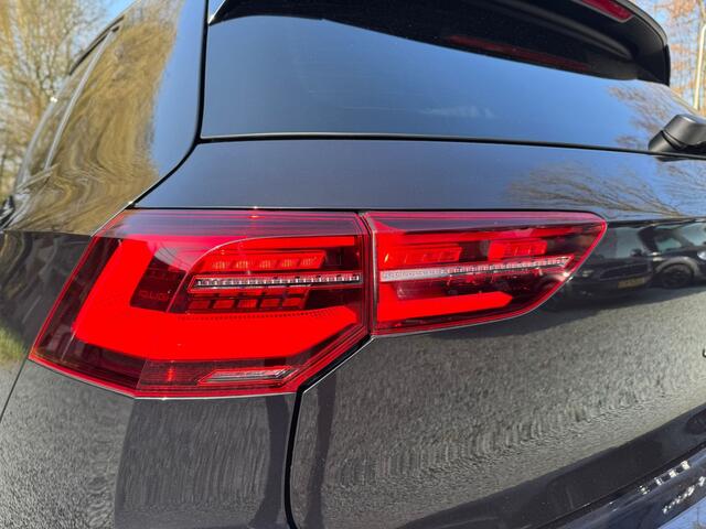 Volkswagen GOLF 1.4 eHybrid 204PK DSG STYLE CAMERA/NAVI/IQ-LIGHT