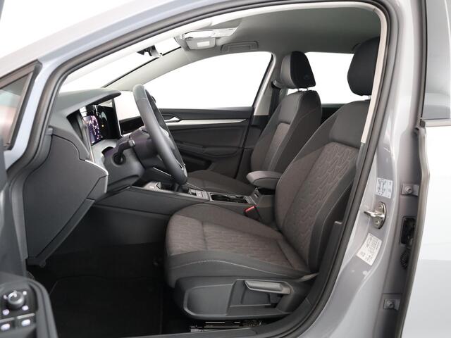 Volkswagen GOLF variant Life Edition 1.5 TSI 116 pk Hand. | 18" LM | Stoel & stuurverwarming | Climatronic |