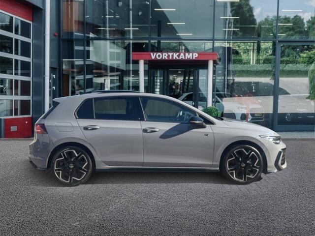 Volkswagen GOLF 1.5 eTSI R-LINE PANO-DAK/CAMERA/ACC/STOEL+STUURVERW