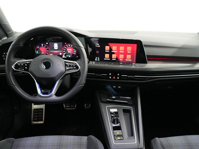 Volkswagen GOLF 1.4 eHybrid GTE | ACC | Camera | Comfort pakket | IQ Drive |