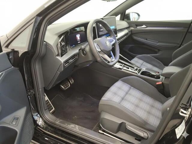 Volkswagen GOLF 1.5 eHybrid GTE 272 PK PHEV | Verlengde garantie | 18"LM velgen | Black Style | Sportonderstel | Head up Display | 360 graden camera |