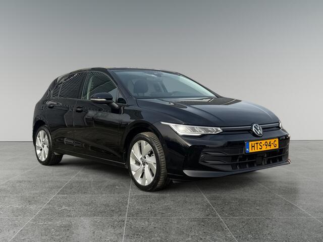 Volkswagen GOLF 1.5 204pk eHybrid Life Edition Zijruiten achter en achterruit getint | Navigatie 'Discover' | Achteruitrijcamera 'Rear View'