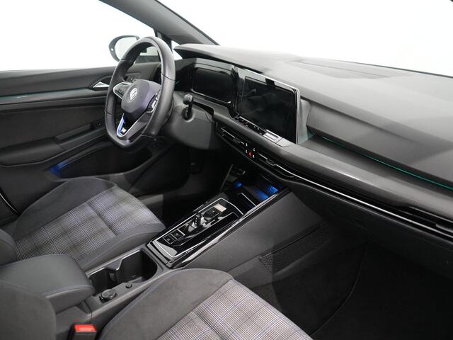 Volkswagen GOLF 1.4 eHybrid GTE | IQ Light | Zwenkhaak | ACC | Assistance pakket |