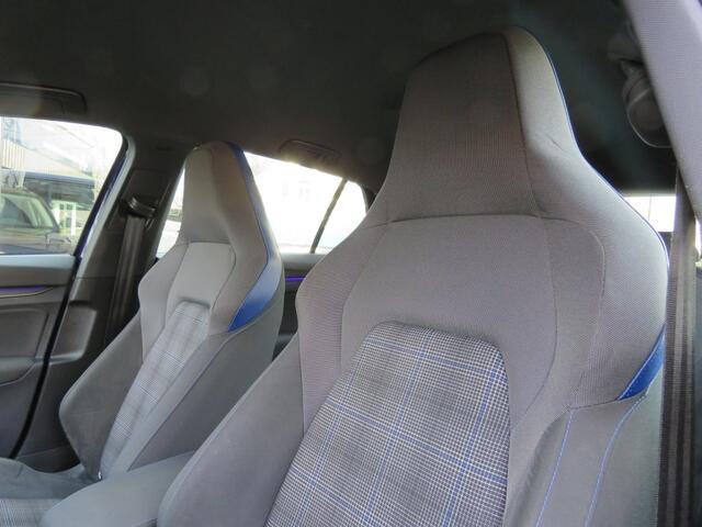 Volkswagen GOLF 1.4 245pk eHybrid GTE / Adap.cruise / Trekhaak / Stoel+stuurverw. / BOVAG garantie