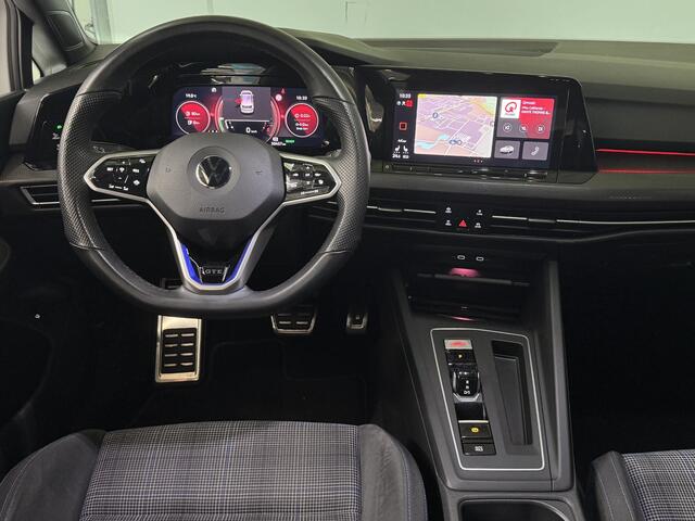 Volkswagen GOLF 1.4 eHybrid GTE | Stoelverwarming | Adaptive Cruise Control | 19" LMV | Navigatie |