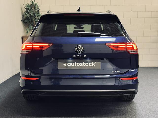 Volkswagen GOLF Variant 1.0 eTSI Life Business | 18" | Camera | Trekhaak