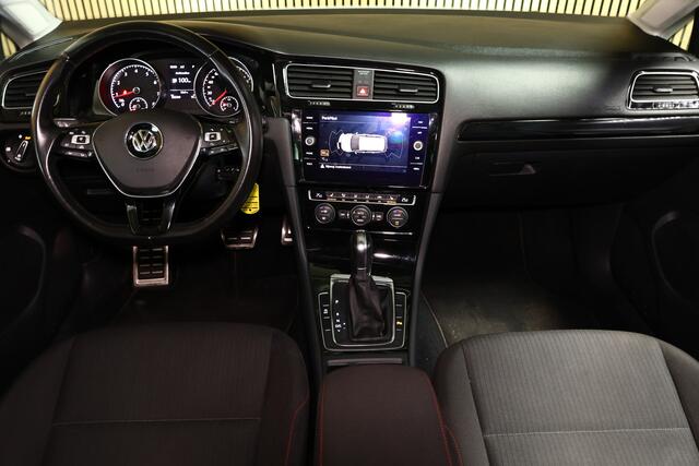 Volkswagen GOLF Variant 1.4 TSI Highline PANO NAVI CARPLAY STOELVW "17