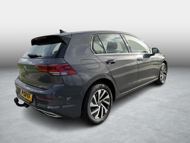 Volkswagen GOLF 1.4 eHybrid Style | trekhaak | Stoel + Stuur verwarming | Carplay |