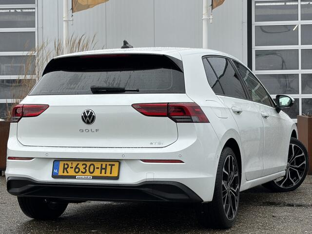 Volkswagen GOLF 1.5 eTSI Style 150pk DSG | Virtual Cockpit | Apple Carplay/Android Auto | Cruise control adaptief | Dodehoekdetectie met correctie | Massage stoelen | LED koplampen | Voorstoelen verwarmd | Zeer compleet!