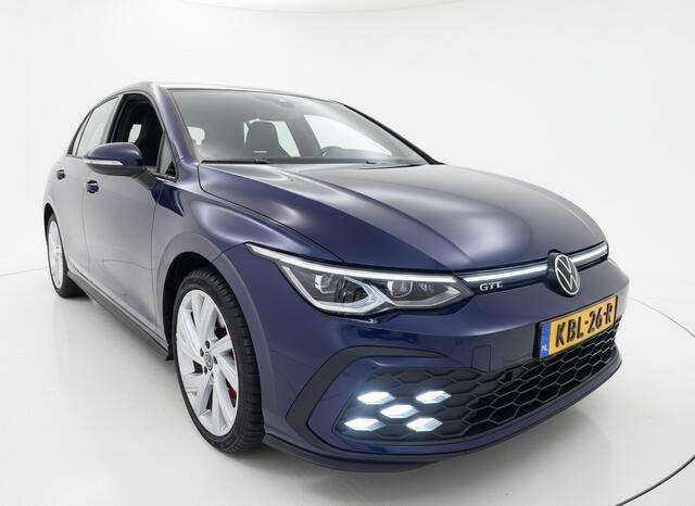 Volkswagen GOLF GTE 245PK HYBRID SPORT CAMERA/CARPLAY/NAVI