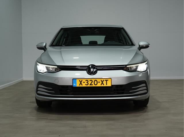 Volkswagen GOLF 1.0 eTSI 110pk DSG Life Business Navigatie Ergo stoelwarming Clima Acc