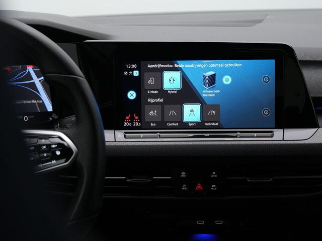 Volkswagen GOLF 1.4 eHybrid 245 pk GTE | Stuur-/stoelverwarming | Adaptive Cruise | Navigatie | Parkeersensoren voor/achter