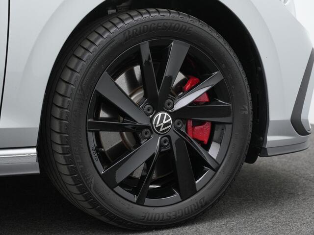 Volkswagen GOLF 1.4 eHybrid 245 pk GTE | Stuur-/stoelverwarming | Adaptive Cruise | Navigatie | Parkeersensoren voor/achter