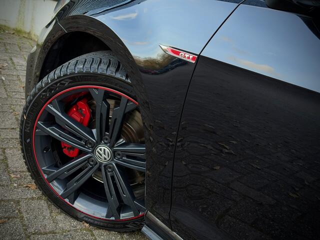 Volkswagen GOLF 2.0 TSI GTI PERF. PANO|VIRTUAL|ACC|LANE|ALCANTARA