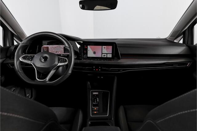 Volkswagen GOLF 1.4 eHybrid Style | S/K-Panodak | Elek. Trekhaak | Dig. Cockpit | Adapt. Cruise | Stoel-+Stuurverw. | PDC | Camera | NAV + App. Connect | ECC | LM 18" |