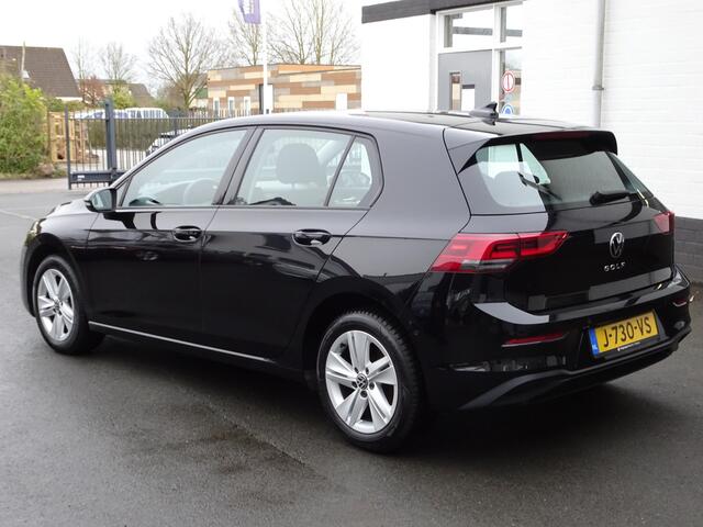Volkswagen GOLF 1.0 TSI Life Business Automatische airco, navigatie, apple carplay, android auto, licht metalen velgen, parkeersensoren voor en achter, elektrisch verstelbare stoel, enz.