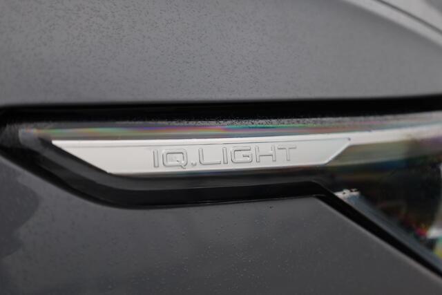 Volkswagen GOLF 1.0 eTSI Life 110PK / 80kW DSG, IQ Matrix LED, achteruitrijcamera, panoramadak, 18" LMV, travel assist, 3 zone climatronic, licht en regen sensor, privacy glas, adaptive cruise control