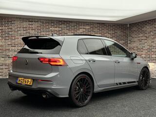 volkswagen-golf-2.0-tsi-gti-clubspo