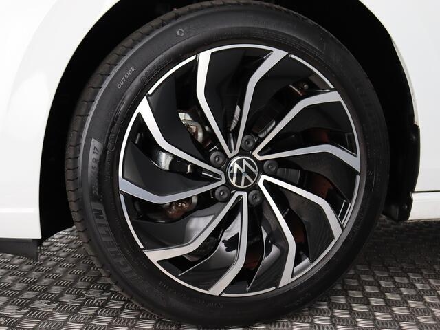 Volkswagen GOLF Variant 1.0 eTSI Life (NL-Auto / Trekhaak / Massage / ACC / Carplay / 17'')