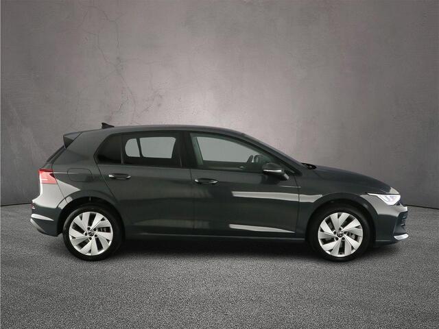 Volkswagen GOLF Life Edition 1.5 TSI eHybrid 204pk DSG Automaat Adaptive cruise control, Achteruitrijcamera, LED koplampen, Stuurwiel verwarmd, App connect, Parkeersensoren