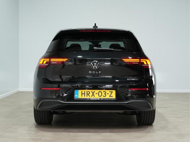 Volkswagen GOLF 1.5 eHybrid 204pk PHEV Life Edition Navigatie Virtual Cockpit 32