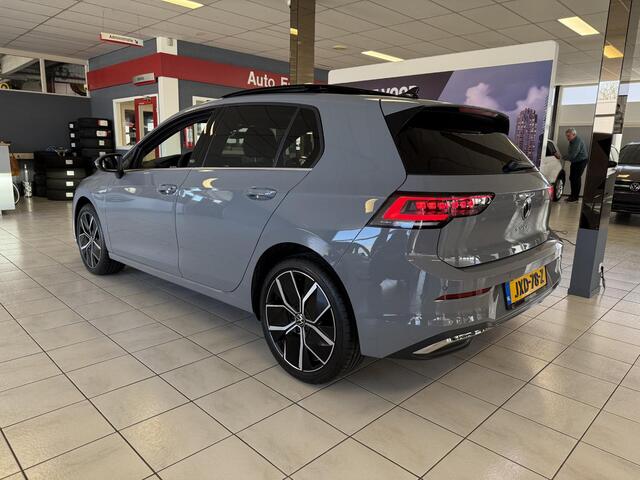 Volkswagen GOLF 1.5 eTSI DSG 151PK *HEAD-UP*PANO*50 EDI*NAVI*APP*