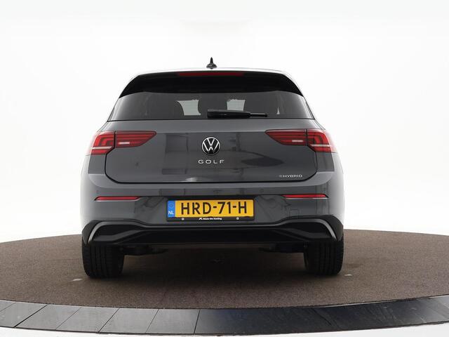 Volkswagen GOLF 1.5 204pk DSG eHybrid Life Edition · Camera · Stoel-&Stuurverwarming · Apple/Android Car Play · 18'' Inch · Garantie t/m 10-06-2029 of 100.000km