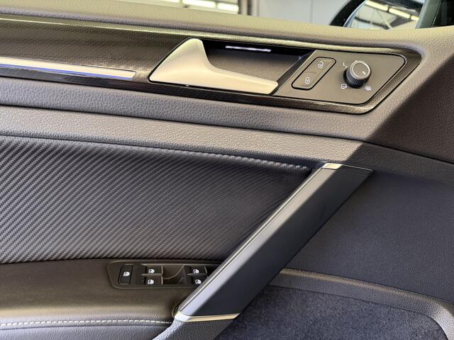 Volkswagen GOLF 2.0 TSI 4Motion R | Pano | Bearlock