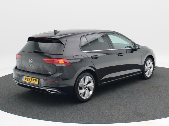 Volkswagen GOLF 1.5 eTSi 150 Pk Automaat Style | Adaptive Cruise | Climatronic | Camera | CarPlay | Navigatie | 17 Inch