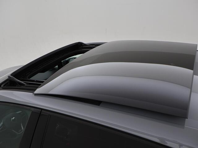 Volkswagen GOLF 2.0 TSI GTI 245 PK + PANORAMA | MOONSTONE GREY | SFEERVERL. | CAMERA | ACC | 19 INCH | STUURVERW.