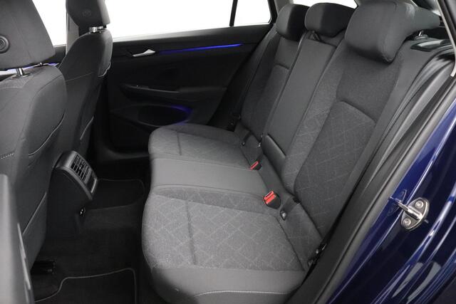 Volkswagen GOLF Variant 1.5 eTSI Life Business | Trekhaak | Harman/Kardon | Automaat | Camera |