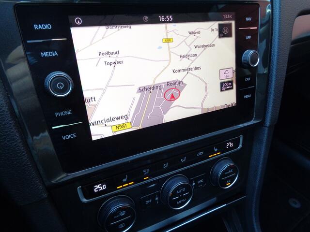 Volkswagen GOLF 1.0 TSI Comfortline Business 116PK Clima Cruise Navi LMV NL-Auto